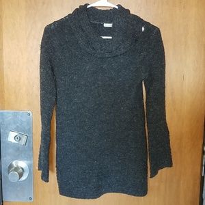 Turtle neck sweater